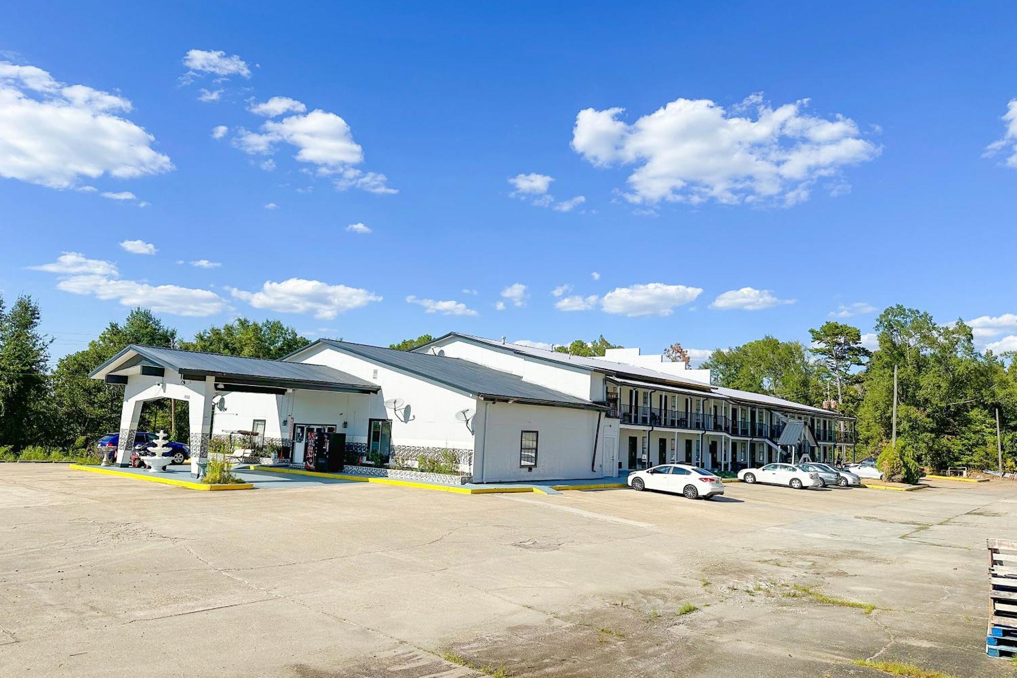 Paradise Inn By Oyo Hattiesburg North Exterior photo